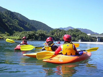 Canoeing/Boating